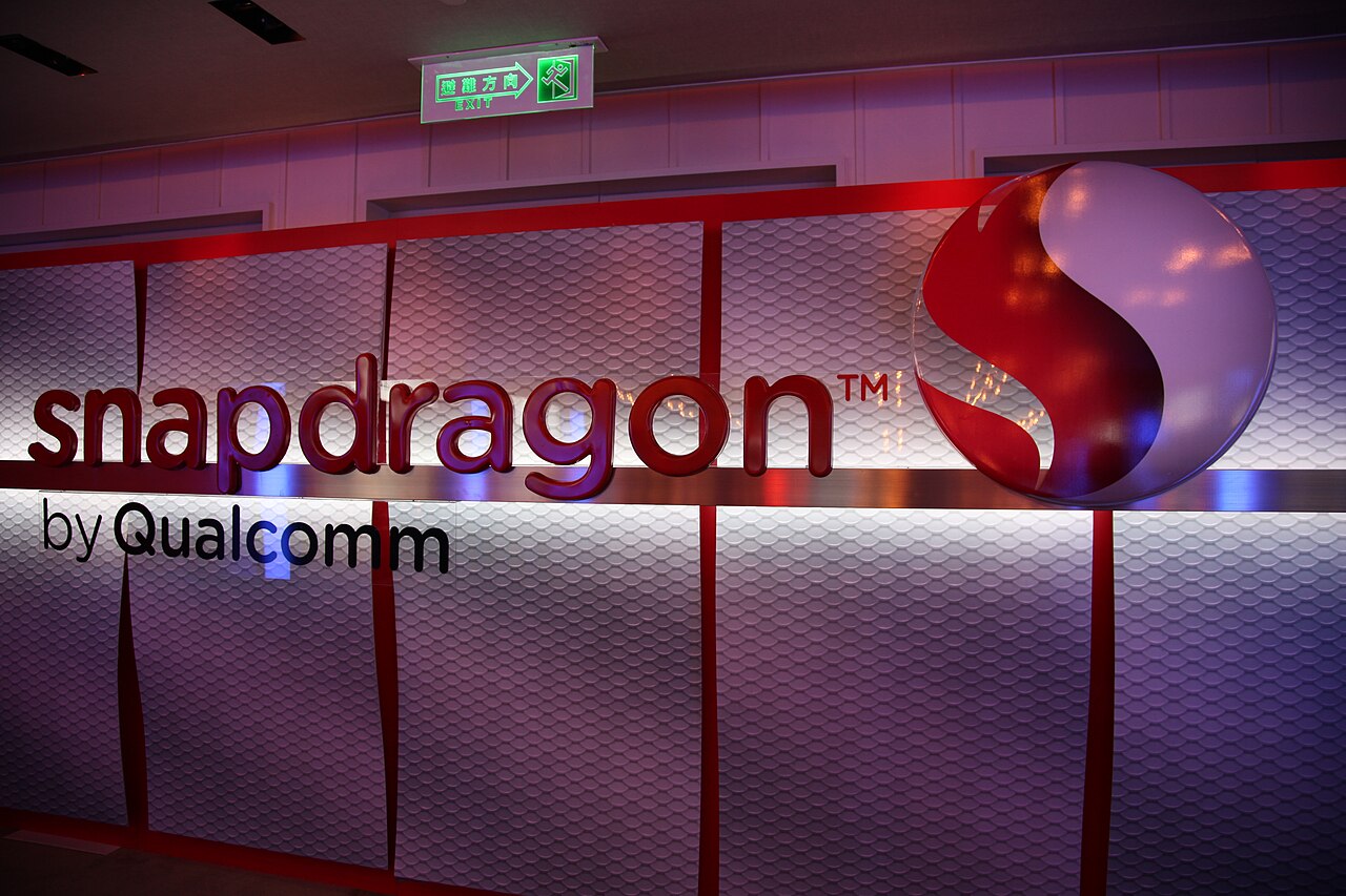 台北の Computex で展示されている Qualcomm Snapdragon のサインです。