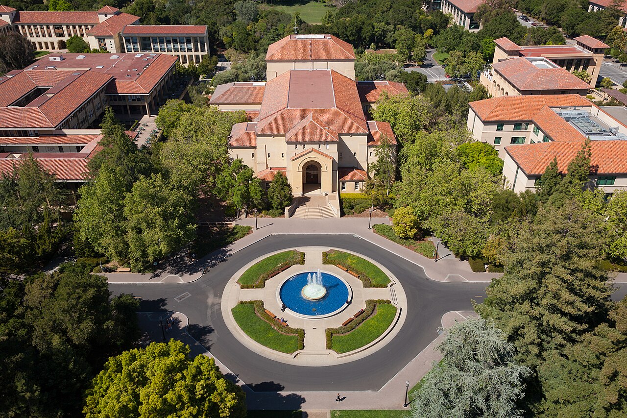 Der Campus der Stanford University, vom Hoover Tower aus gesehen