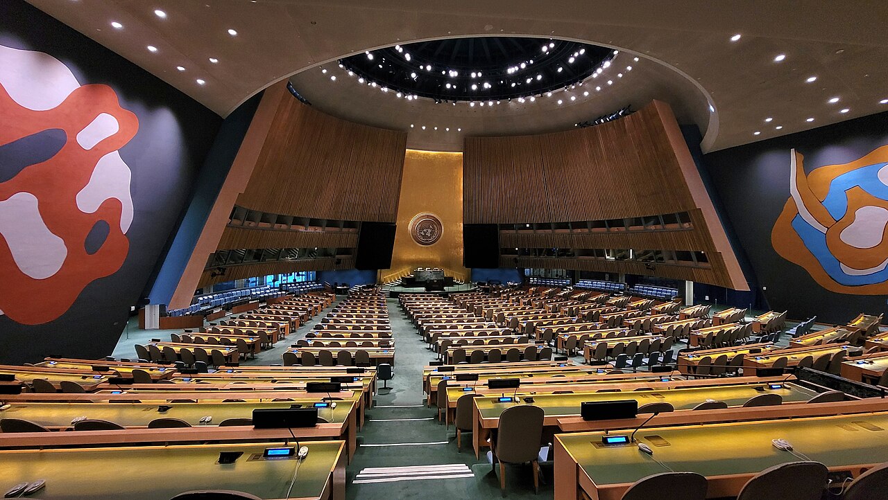 2024年のニューヨークにある国連総会本会議場。