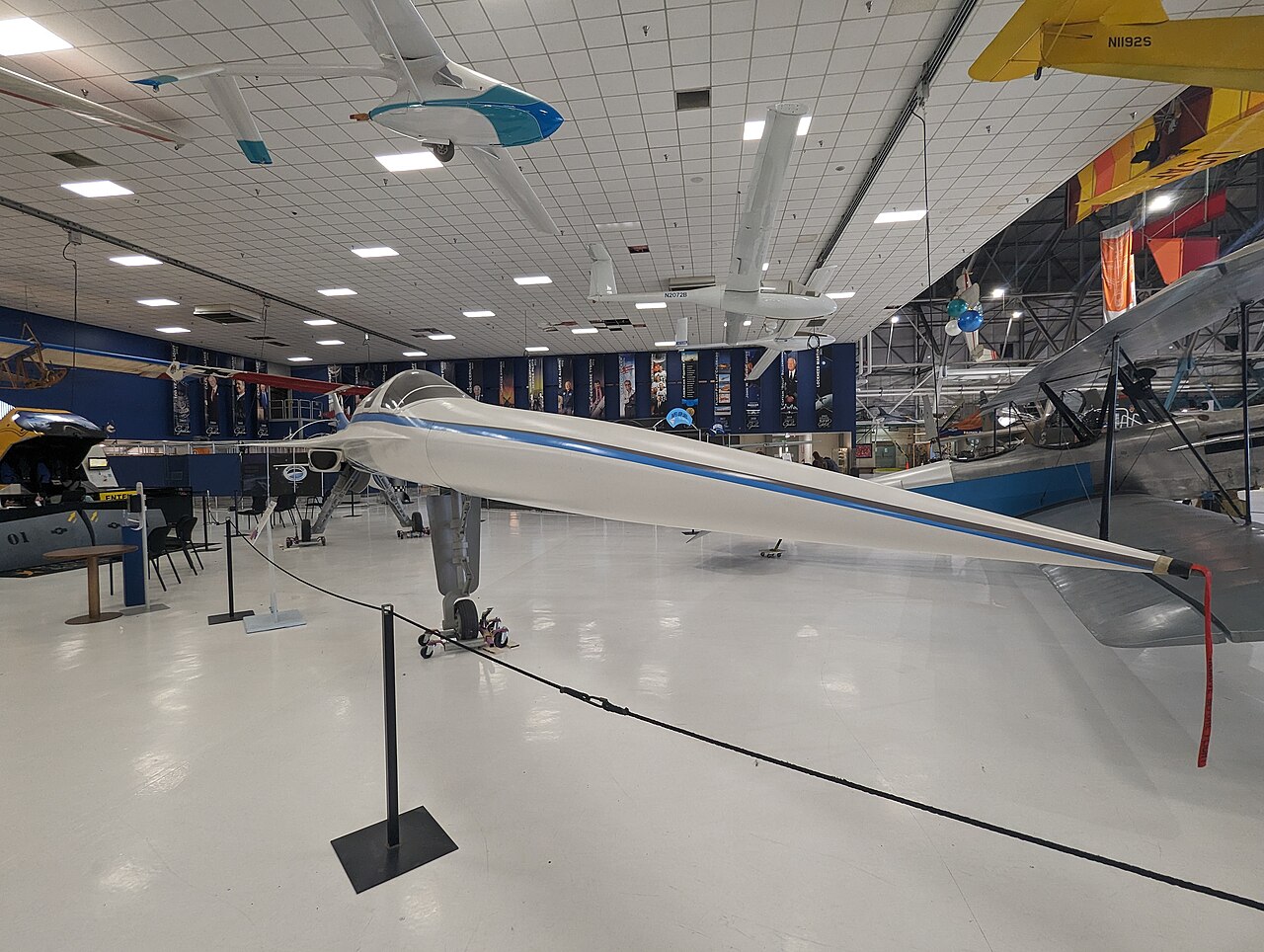 Une maquette de l’avion supersonique Boom XB-1 dans un musée du Colorado en 2023.